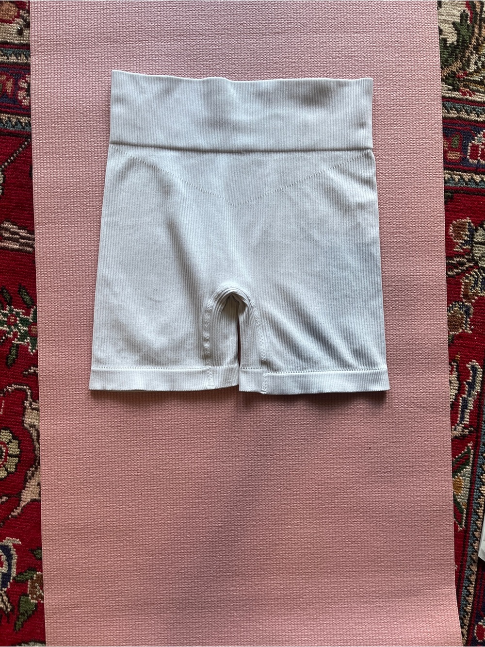 Amazon Ribbed High-Waist Bike Shorts - White